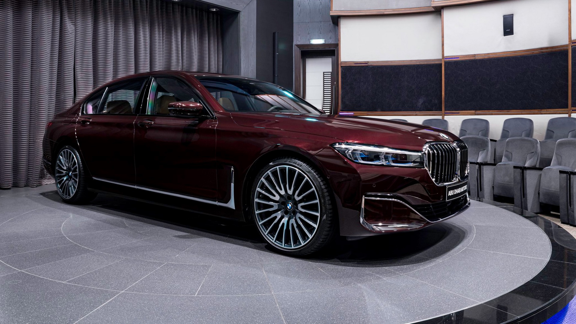 Ắc quy thay thế cho BMW 750i - Đại lý Acquydelkor.vn